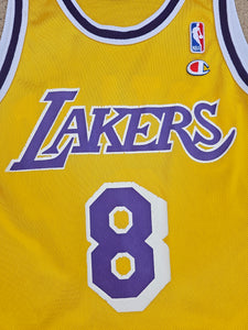 Vintage Mens Champion Los Angeles Lakers Kobe Bryant #8 Jersey Size 40-Gold