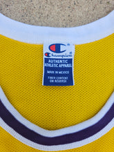 Load image into Gallery viewer, Vintage Mens Champion Los Angeles Lakers Kobe Bryant #8 Jersey Size 40-Gold