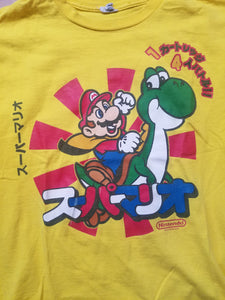 Mens 2008 Nintendo Super Mario Bros. Tshirt Size Medium-Yellow