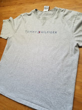 Load image into Gallery viewer, Vintage Mens Tommy Hilfiger Spellout Tshirt Size Large-Grey