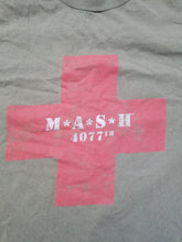 Load image into Gallery viewer, Mens 2004 M*A*S*H 4077th Tshirt Size Large-Green