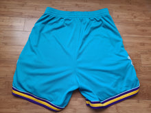 Load image into Gallery viewer, Vintage Mens Reebok New Orleans Hornets Game Issued Shorts Size 42-Teal