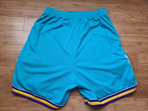 Vintage Mens Reebok New Orleans Hornets Game Issued Shorts Size 42-Teal