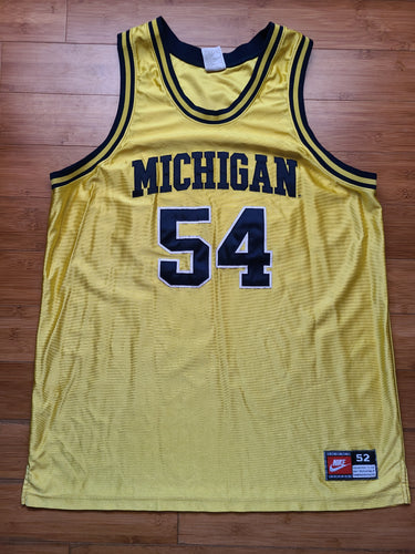 Vintage Mens Nike Michigan Wolverines Robert 