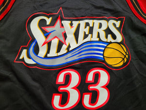 Vintage Mens Champion Philadelphia 76ers Jumaine Jones Jersey Size 40-Black