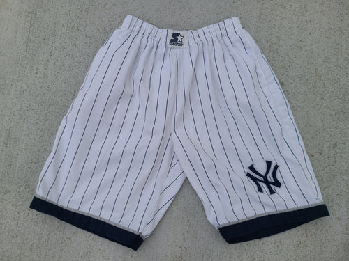 Vintage Mens Starter New York Yankees Pinstripe Shorts Size Small-White