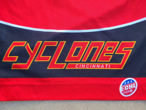 Mens CCM Cincinnati Cyclones Jersey Size Small-Red